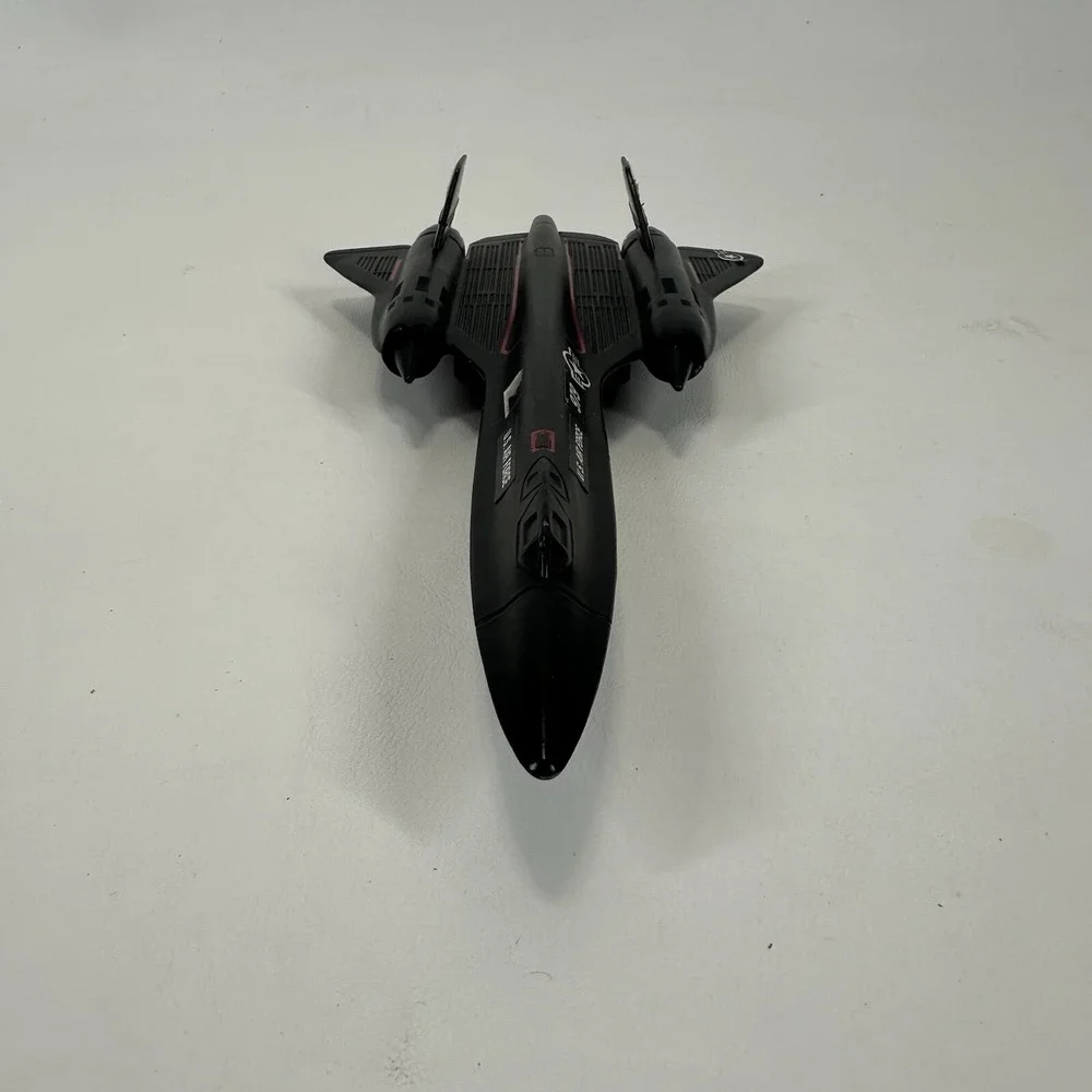 ERTL VINTAGE 1988 DIE CAST SR-71‎ BLACKBIRD